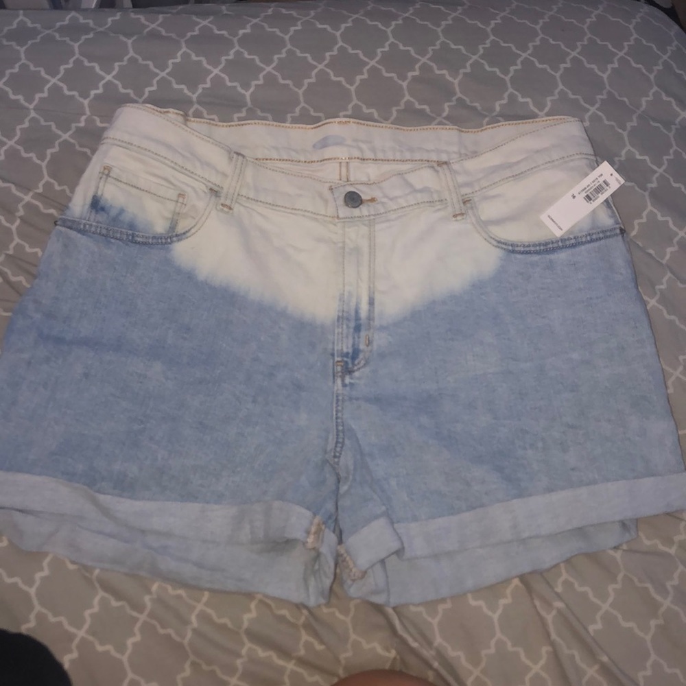 *BRAND NEW* Half bleach/half denim jean shorts
